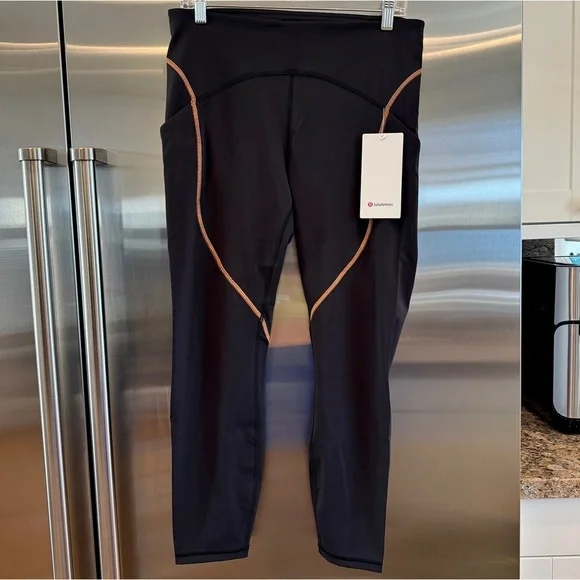 NWT Lululemon Power Thru Legging x Barry’s Tights in Black Orange colour seam​